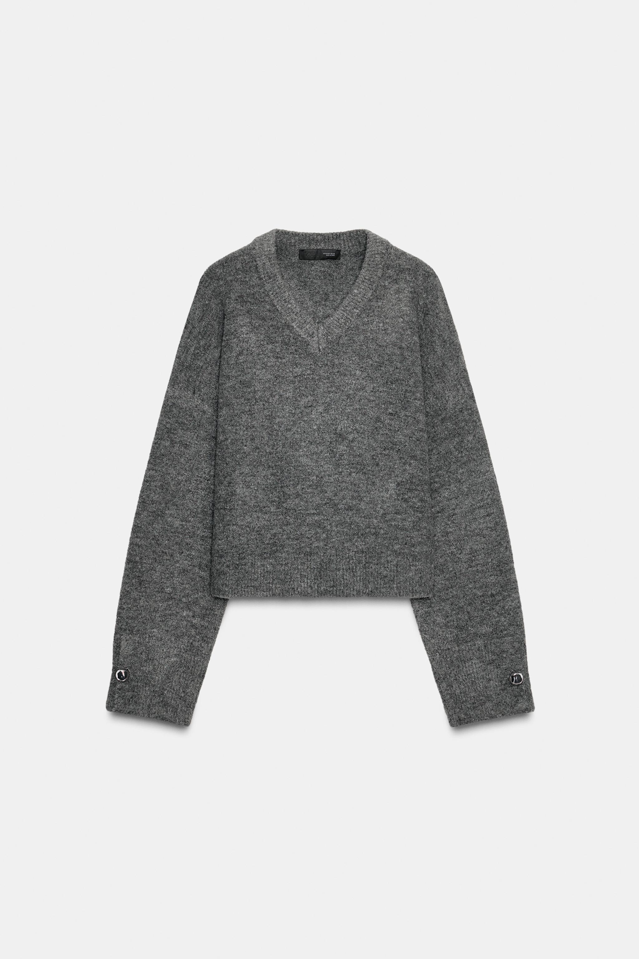 SOFT KNIT BUTTON SWEATER